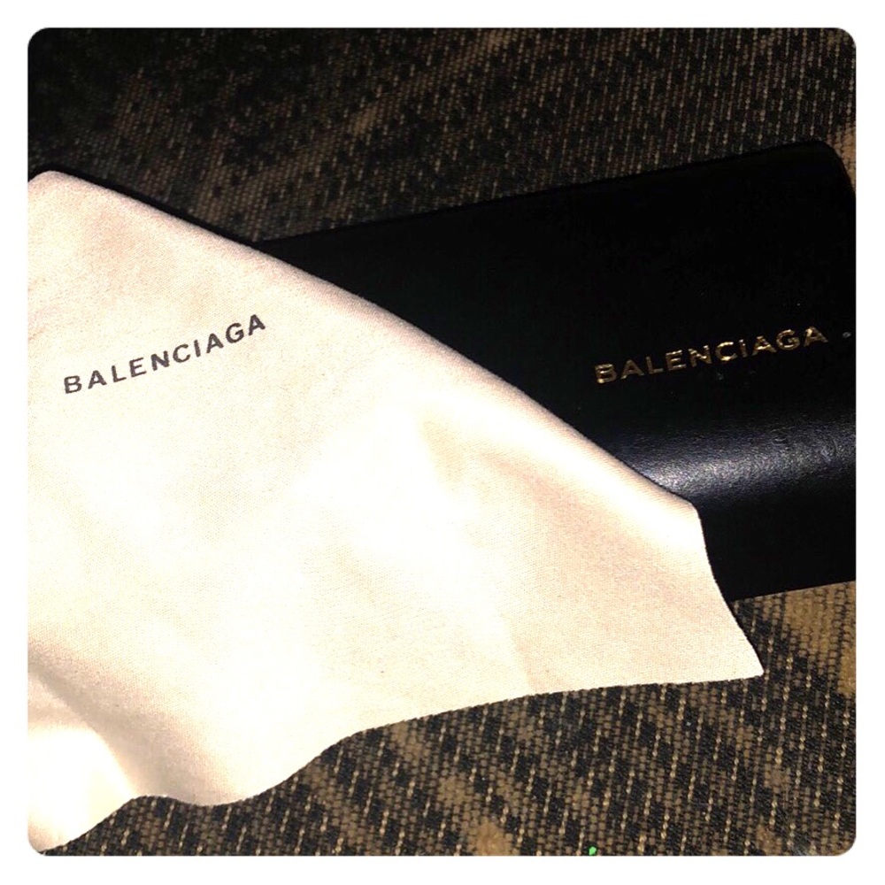 Balenciaga woman glasses